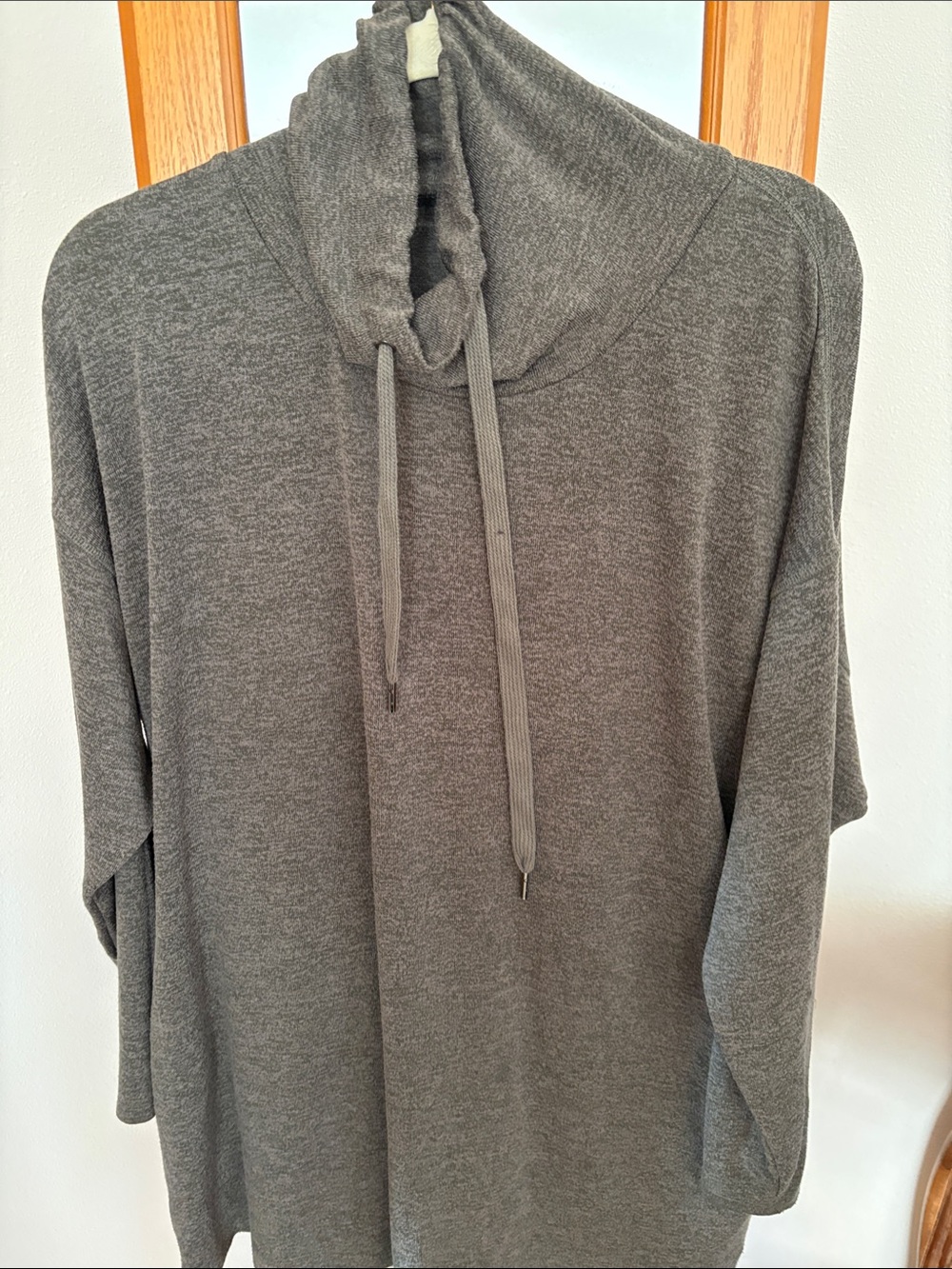 dip Gray and green Hooded Sweater